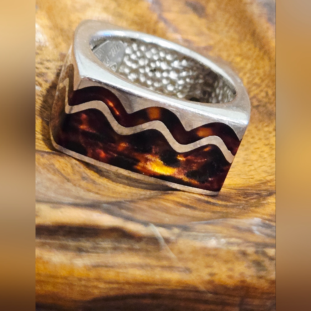 Vintage Flli Menegatti Sterling Silver Modernist Ring With Tortoiseshell Enamel